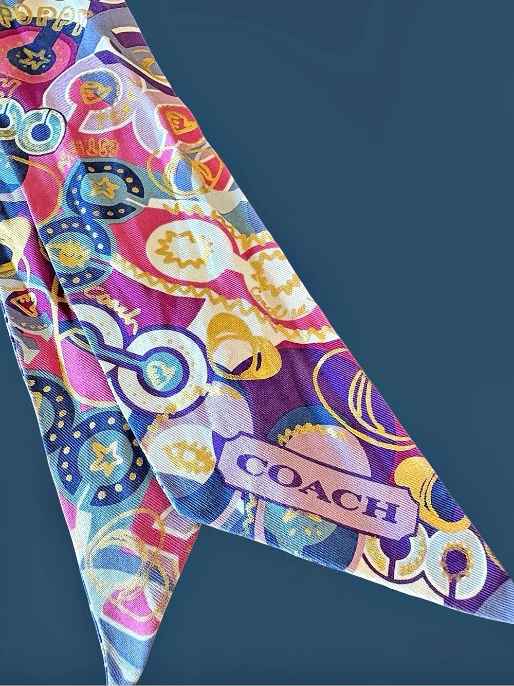 Coach Poppy Optic Signature Silk Skinny Scarf Pink & Purple - Picture 2 of 2